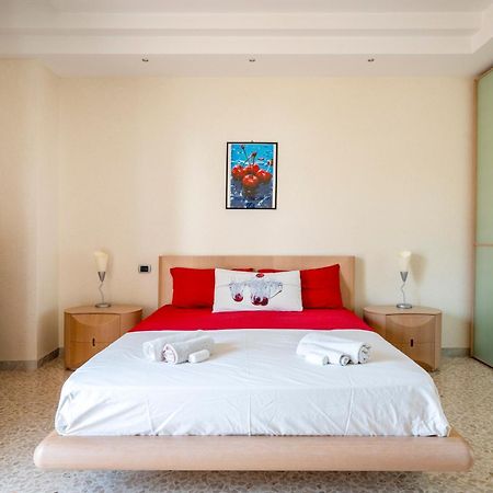 Cherry House Monopoli Bagian luar foto