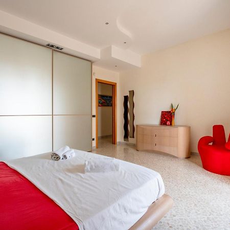 Cherry House Monopoli Bagian luar foto