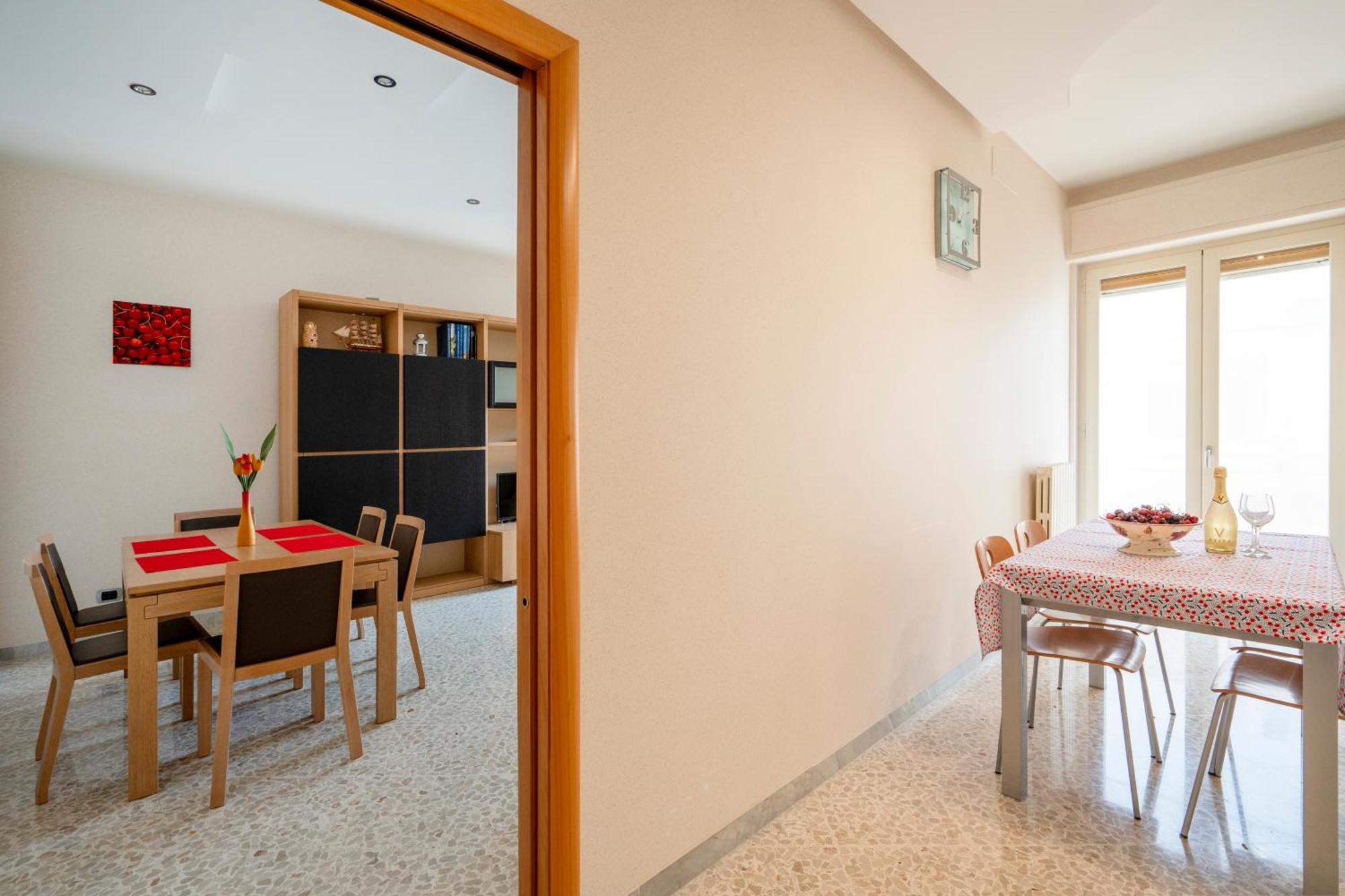 Cherry House Monopoli Bagian luar foto