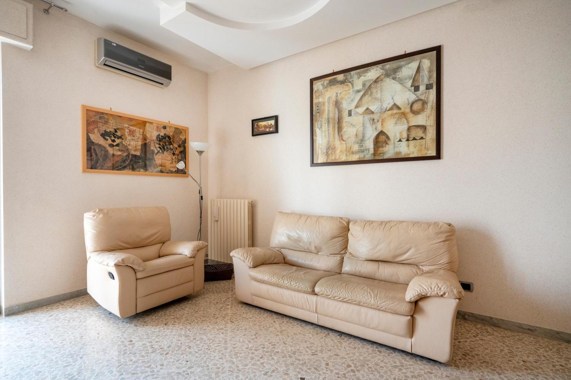 Cherry House Monopoli Bagian luar foto